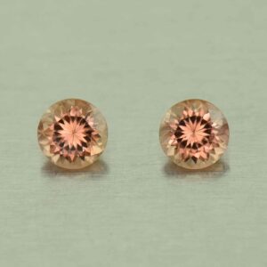 ImperialZircon round pair 4.0mm 0.76cts H zn3250
