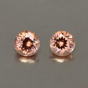 ImperialZircon round pair 4.0mm 0.85cts zn2533