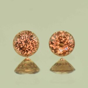 ImperialZircon round pair 4.5mm 1.07cts H zn6798