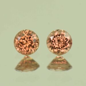 ImperialZircon round pair 4.5mm 1.10cts H zn6799