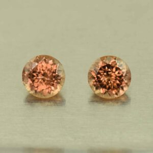 ImperialZircon round pair 5.0mm 1.55cts H zn4695
