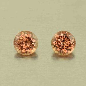 ImperialZircon round pair 5.0mm 1.56cts H zn4696