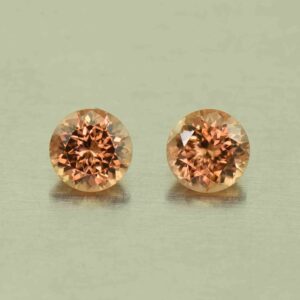 ImperialZircon round pair 5.0mm 1.56cts H zn4697