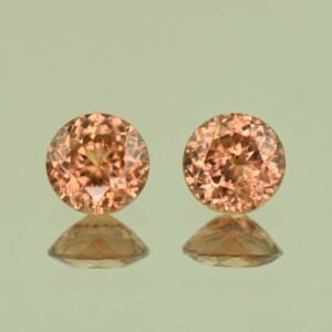 ImperialZircon round pair 6.4mm 2.89cts H zn6804