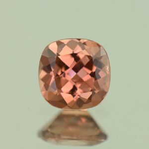 ImperialZircon sq cush 6.0mm 1.43cts H zn4042