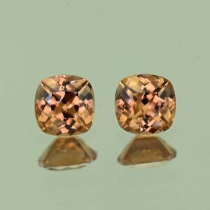 ImperialZircon sq cush pair 5.0mm 1.62cts H zn6834