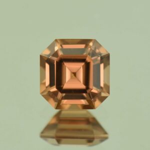 ImperialZircon sq eme cut 6.8mm 2.39cts N zn6896