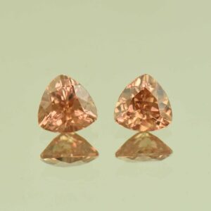 ImperialZircon trillion pair 6.5mm 2.76cts H zn6819