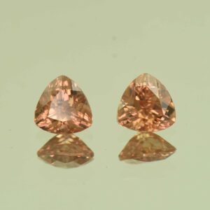ImperialZircon trillion pair 6.8mm 3.18cts H zn6822