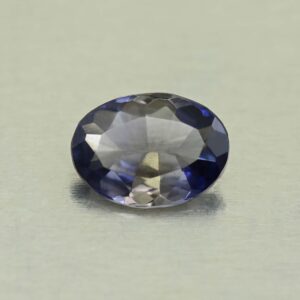 Iolite oval 8.5x6.3mm 0.91cts N ie114