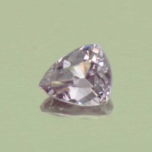 LilacSpinel drop trill 4.4x3.7mm 0.24cts N sp804