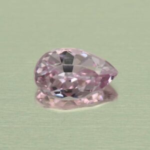 LilacSpinel pear 6.6x4.1mm 0.67cts N sp806