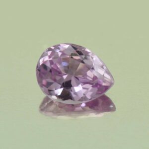 LilacSpinel pear 7.0x5.3mm 0.98cts N sp807