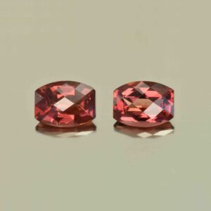 MalayaGarnet ch bar pair 8.0x6.0mm 3.40cts N ma259 scaled 1