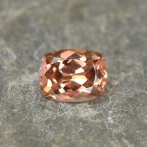 MalayaGarnet cush 6.5x5.0mm 0.90cts N ma160 SOLD