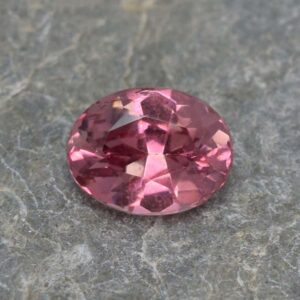 MalayaGarnet oval 7.1x5.5mm 1.30cts N ma131