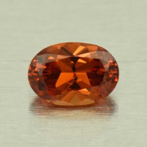 MalayaGarnet oval 7.5x5.2mm 1.22cts N ma171