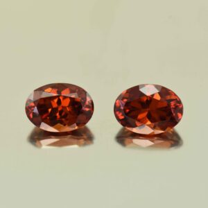 MalayaGarnet oval pair 8.8x6.3mm 4.54cts N ma115 scaled 1 SOLD