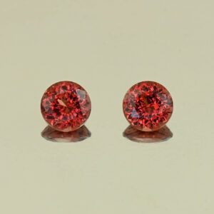 MalayaGarnet round pair 5.0mm 1.25cts N ma357