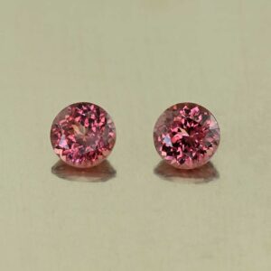 MalayaGarnet round pair 5.5mm 1.60cts N ma465