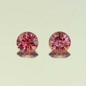 MalayaGarnet round pair 6.5mm 2.60cts N ma364