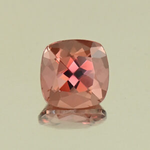 MalayaGarnet sq cush 6.1mm 1.24cts N ma366