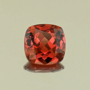 MalayaGarnet sq cush 6.5mm 1.29cts N ma367