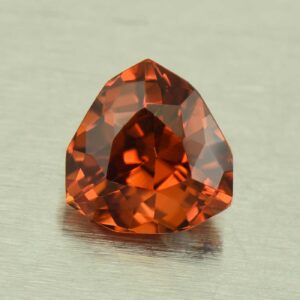 MalayaGarnet trill 7.8x7.6mm 2.20cts N ma166