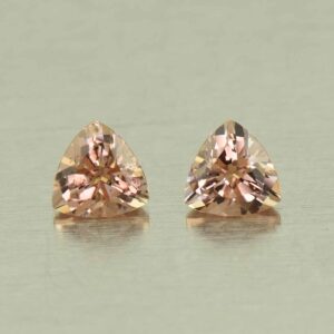 MalayaGarnet trill pair 4.5mm 0.88cts N ma129 SOLD