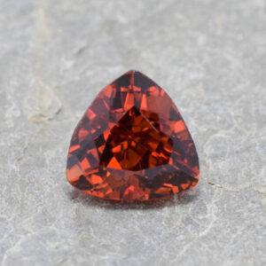 MalayaGarnet trillion 8.8mm 3.09cts N ma111