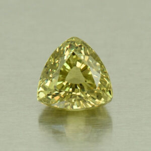 MaliGarnet trill 6.7mm 1.76cts N ml145