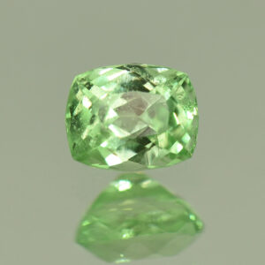 MintGrossular cush 5.6x4.5mm 0.80cts N mg398