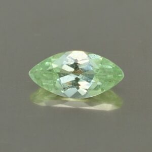 MintGrossular marquise 6.9x3.5mm 0.38cts mg288