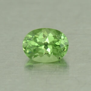 MintGrossular oval 6.1x4.6mm 0.64cts N mg453