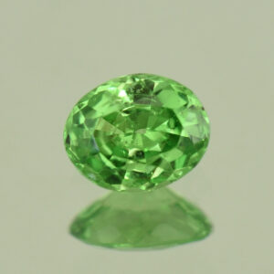 MintGrossular oval 6.3x5.1mm 0.70cts N mg429