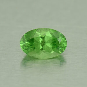 MintGrossular oval 7.1x4.7mm 0.79cts N mg454