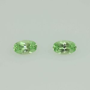MintGrossular oval pair 5.0x3.0mm 0.53cts N mg338