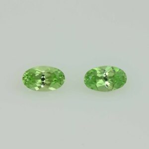 MintGrossular oval pair 5.0x3.0mm 0.53cts N mg340
