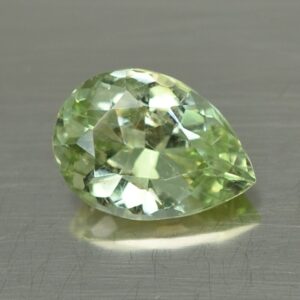MintGrossular pear 11.0x7.9mm 2.89cts mg129
