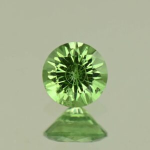 MintGrossular round 5.5mm 0.68cts N mg525