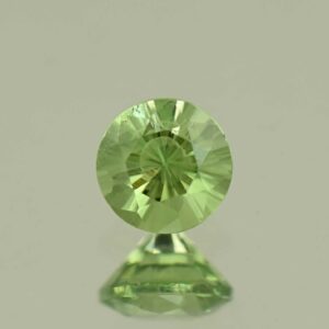MintGrossular round 5.5mm 0.82cts N mg526