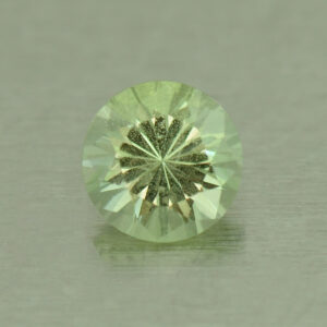 MintGrossular round 6.0mm 0.90cts N mg361