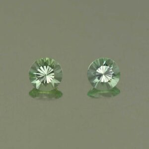 MintGrossular round pair 3.5mm 0.41cts N mg493