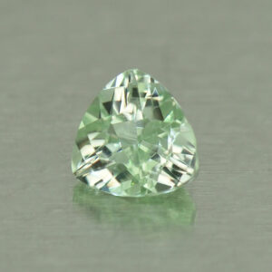 MintGrossular trill 4.2x4.3mm 0.36cts N mg364