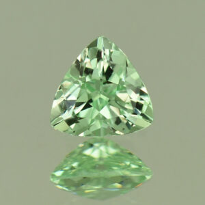 MintGrossular trill 6.0mm 0.72cts N mg377