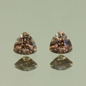 MochaZircon ch trill pair 5.0mm 1.25cts N zn3919