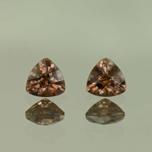 MochaZircon ch trill pair 5.0mm 1.31cts N zn3924