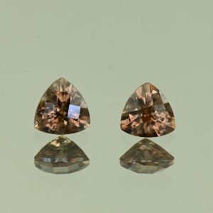 MochaZircon ch trill pair 5.0mm 1.33cts N zn3921