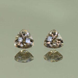 MochaZircon ch trill pair 5.1mm 1.34cts N zn3864