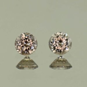 MochaZircon round pair 4.4mm 0.99cts N zn3848